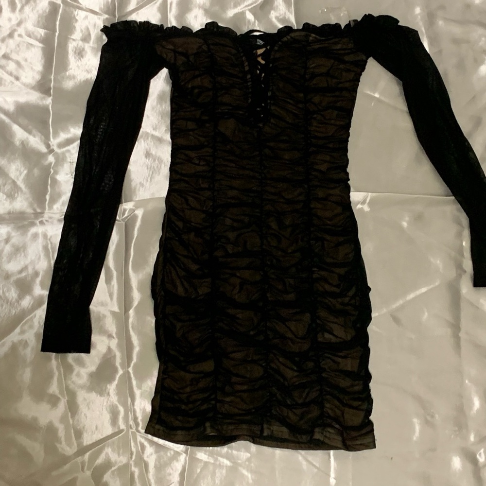 Laura Mesh Dress - Picture 3 of 5